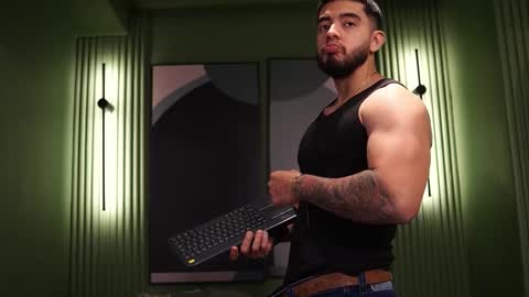 Jhohan online show from 10.14.25