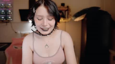 Snapshot of nickari_x chatting on 06.25.26 nickari_x online show from 06.25.26