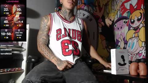 Snapshot of nickhot0609 chatting on 12.08.24 Nickhot0609 online show from 12.08.24