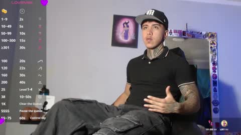 Snapshot of nickhot0609 chatting on 12.31.24 Nickhot0609 online show from 12.31.24