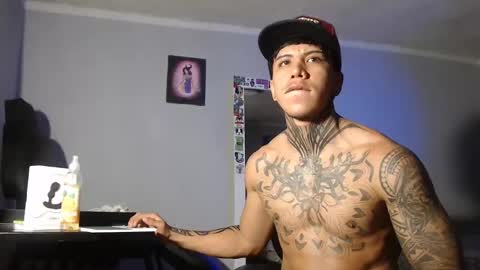 Snapshot of nickhot0609 chatting on 01.08.25 Nickhot0609 online show from 01.08.25