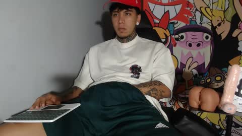 Snapshot of nickhot0609 chatting on 03.12.25 Nickhot0609 online show from 03.12.25