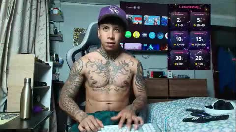 Snapshot of nickhot0609 chatting on 01.12.26 Nickhot0609 online show from 01.12.26