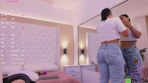 Snapshot of nickky_thompson chatting on 01.09.26 nickky online show from 01.09.26