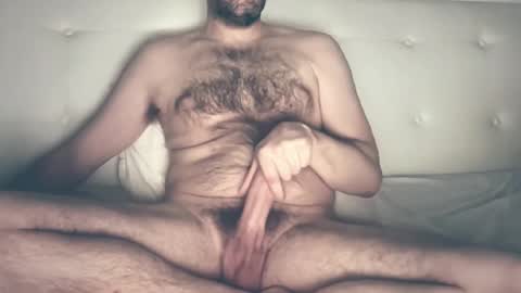 Snapshot of nickname_chewbacca chatting on 02.15.26 Nik online show from 02.15.26