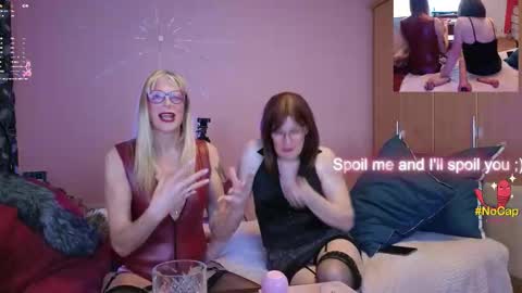 Snapshot of nicktu52 chatting on 02.12.26 nicktuuk online show from 02.12.26