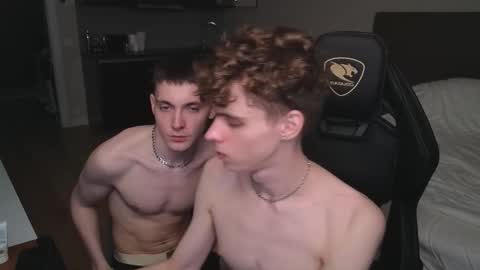 Snapshot of nicky_mart chatting on 09.12.25 Nicki Danny online show from 09.12.25