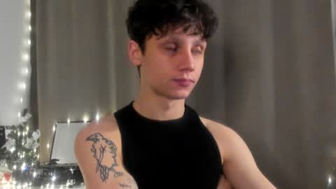 Snapshot of nicky_neal chatting on 12.28.24 Nicky Neal online show from 12.28.24