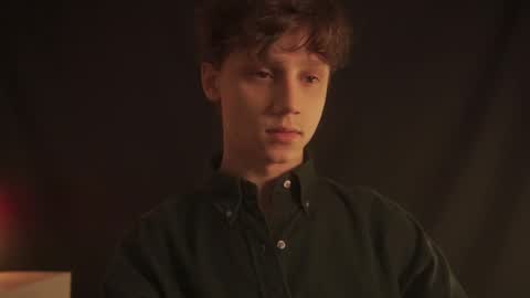 Snapshot of nicky_neal chatting on 02.14.25 Nicky Neal online show from 02.14.25