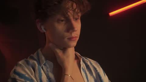 Snapshot of nicky_neal chatting on 03.12.25 Nicky Neal online show from 03.12.25