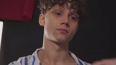 Snapshot of nicky_neal chatting on 10.03.25 Nicky Neal online show from 10.03.25