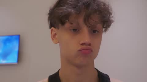 Snapshot of nicky_neal chatting on 10.12.25 Nicky Neal online show from 10.12.25