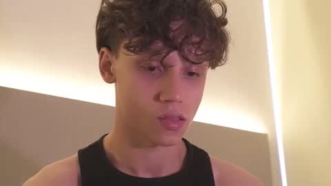 Snapshot of nicky_neal chatting on 10.21.25 Nicky Neal online show from 10.21.25