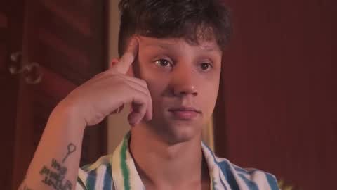 Snapshot of nicky_neal chatting on 11.19.25 Nicky Neal online show from 11.19.25