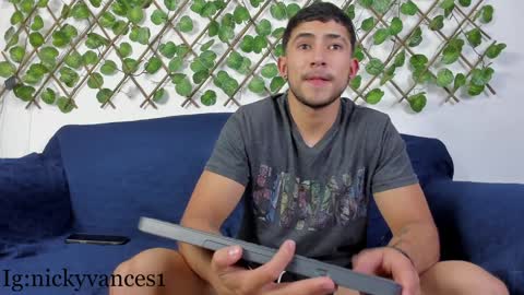 Snapshot of nicky_vance chatting on 01.18.25 nicky online show from 01.18.25