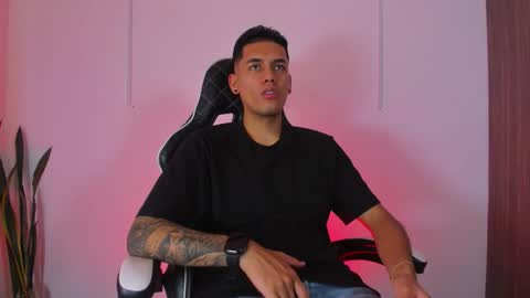 Nicky  online show from 09.30.25