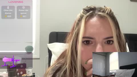 Snapshot of nicnaxx chatting on 02.08.26 nicnaxx online show from 02.08.26