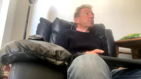 Snapshot of nico181969 chatting on 02.26.25 Nico online show from 02.26.25