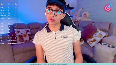 Snapshot of nico_cruz chatting on 12.16.25 nico online show from 12.16.25