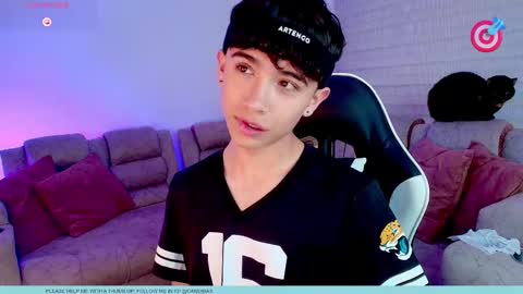 Snapshot of nico_cruz chatting on 01.06.26 nico online show from 01.06.26