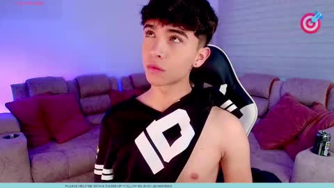 Snapshot of nico_cruz chatting on 01.14.26 nico online show from 01.14.26