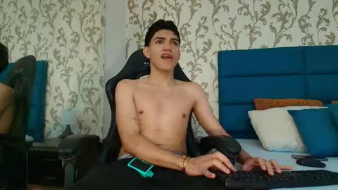 nico_monroet online show from 04.18.26