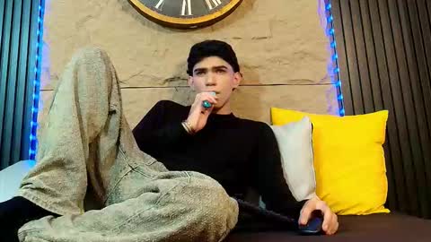 nico_monroet online show from 05.13.26