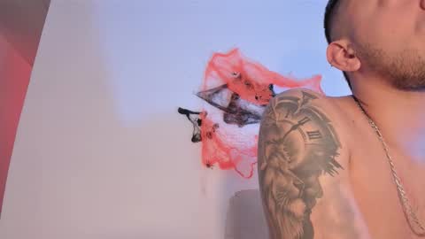 Snapshot of nico_rivera chatting on 11.02.25 Nicolas online show from 11.02.25