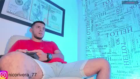 Snapshot of nico_rivera chatting on 11.20.25 Nicolas online show from 11.20.25