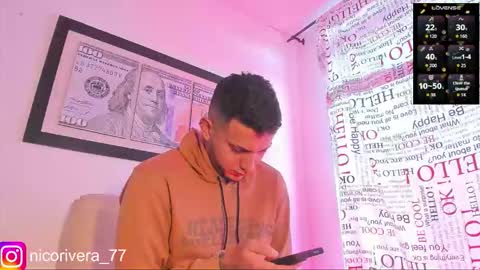 Snapshot of nico_rivera chatting on 12.01.25 Nicolas online show from 12.01.25