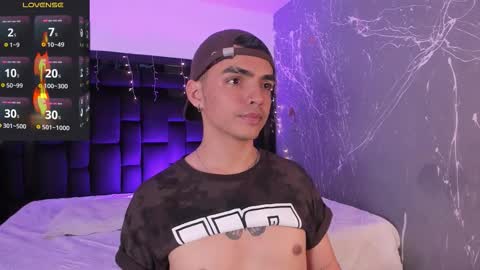 Snapshot of nicokingg_ chatting on 12.14.25 Nico King online show from 12.14.25