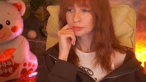 Nicol Moonn online show from 02.12.26