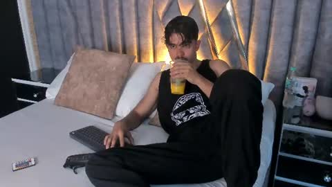 Nicolai online show from 07.08.26