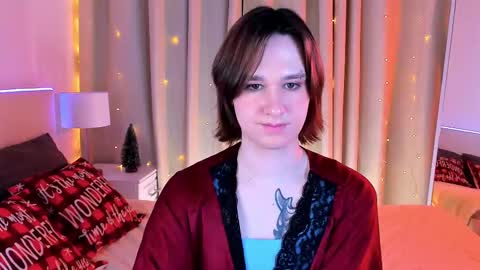 Snapshot of nicole_cidman chatting on 12.18.24 Nicole online show from 12.18.24