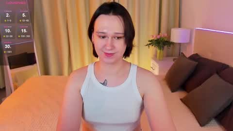 Snapshot of nicole_cidman chatting on 02.19.25 Nicole online show from 02.19.25