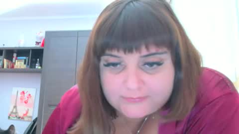 Snapshot of nicole_red__ chatting on 10.06.25 Nicole online show from 10.06.25