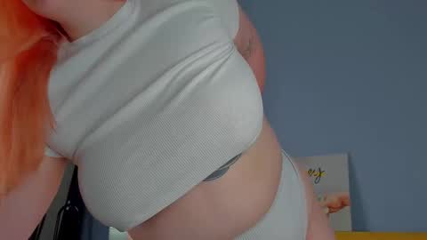 Nicole online show from 09.19.25