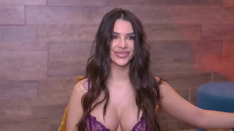 Nicole online show from 01.05.26