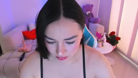 Snapshot of nicoleeorson chatting on 06.24.26 Nicolle online show from 06.24.26