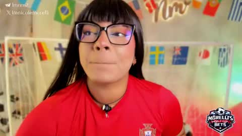 Andrea give it a thumbs up please its important  online show from 06.17.26