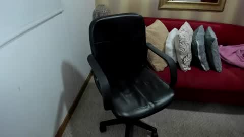 Nicolettcolin  online show from 06.11.26
