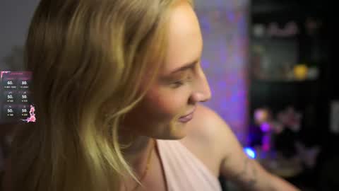Snapshot of nicolette__shea_ chatting on 03.07.25 nicolette__shea_ online show from 03.07.25