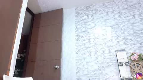 nicolle4 online show from 07.19.26