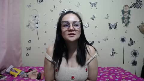 nicolle_sky online show from 08.03.26