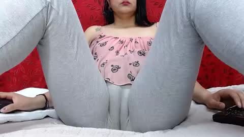 NICOLLE online show from 09.19.25