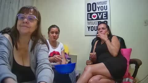 nicoltatiana_ online show from 09.23.25