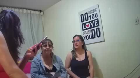 nicoltatiana_ online show from 10.08.25