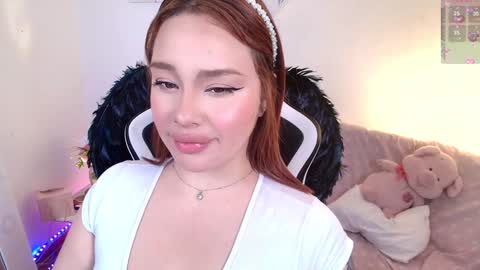 Snapshot of nicolthompsonn chatting on 01.03.25 Nicol online show from 01.03.25