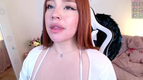 Snapshot of nicolthompsonn chatting on 01.23.25 Nicol online show from 01.23.25