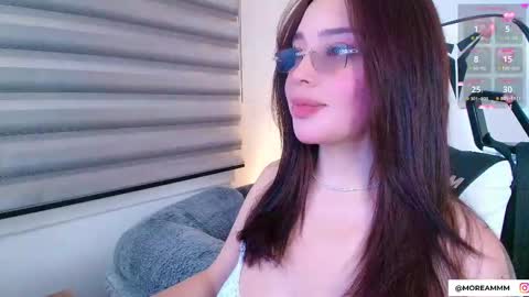 Snapshot of nicolthompsonn chatting on 01.13.26 Nicol online show from 01.13.26